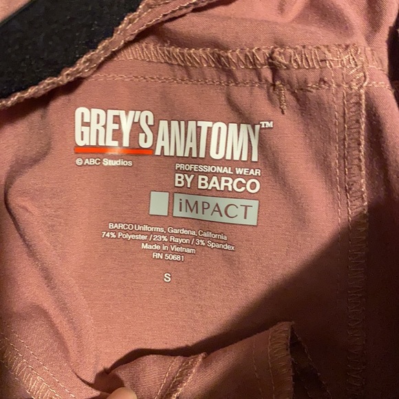 Greys anatomy scrubs - Picture 5 of 6